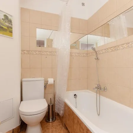 Biale Aleje Mokotow Metro By Renters * Варшава