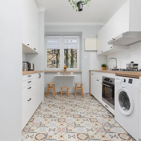 Biale Aleje Mokotow Metro By Renters * 华沙
